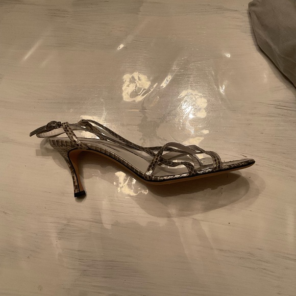 Manolo Blahnik sling back shoes(never worn) - Picture 4 of 4